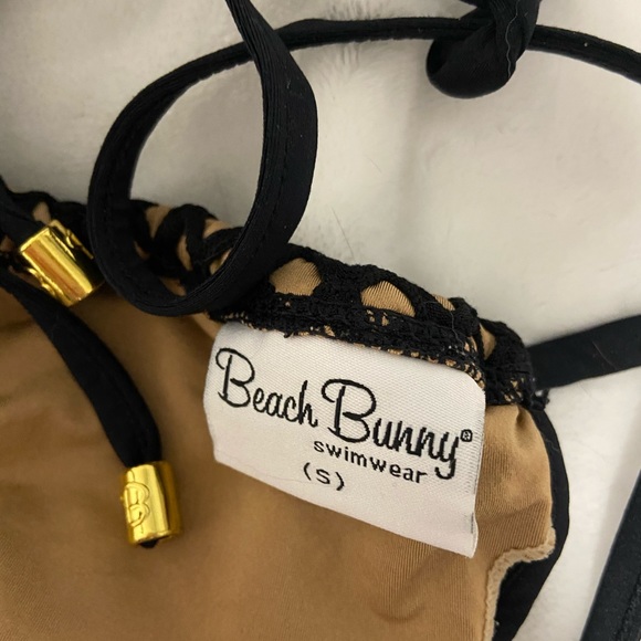Beach Bunny Bikini Top S - Picture 6 of 6